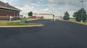 Best Recycled Asphalt Driveway Installation in Kirkland, IL